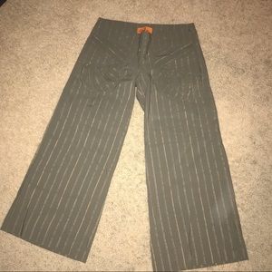 Voom cropped pants olive green w/ gold pinstripes